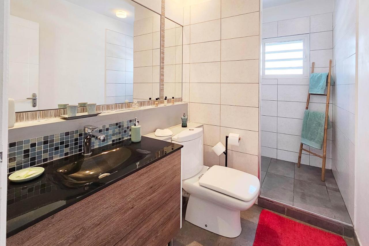 Appartement Carpe Diem Le Moule Extérieur photo